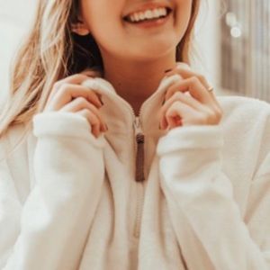 UO Angela Fleece Pullover Top